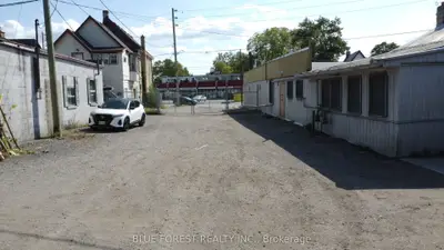 350 HAMILTON Road, London East, ON N5Z 1R5