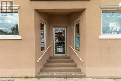 828 3rd Avenue E, Owen Sound, On N4k 2k5