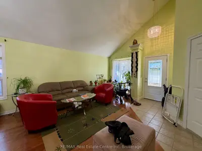 162 Clairfields Drive W, Guelph, On N1g 5a3