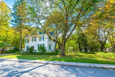 26 Centre Street, Grey Highlands, On N0c 1h0