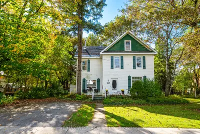 26 Centre Street, Grey Highlands, On N0c 1h0