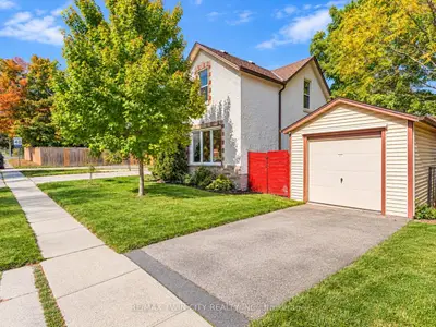116 Victoria Avenue, Cambridge, On N1s 1x9