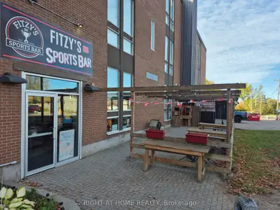 150 Peter Street, Pembroke, On K8a 0g3