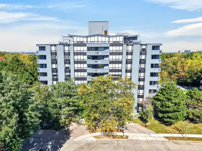 6 Village Green Boulevard 501, Hamilton, On L8g 5b7