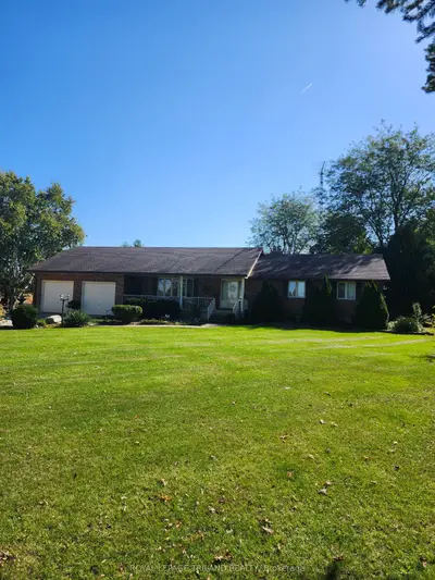 1605 CONCESSION Drive, Southwest Middlesex, ON N0L 1Z0