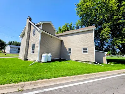 8102 Mill Street, Augusta, On K0g 1r0