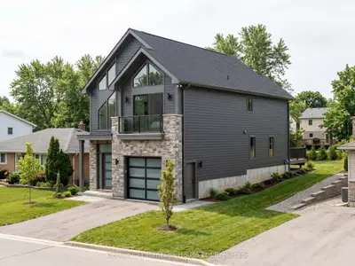 323 Anderson Street, South-west Oxford, On N4s 0g6
