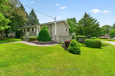 450 Charles Street N, Gananoque, On K7g 1v7