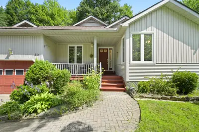 60 Pineridge Gate, Gravenhurst, On P1p 1y4