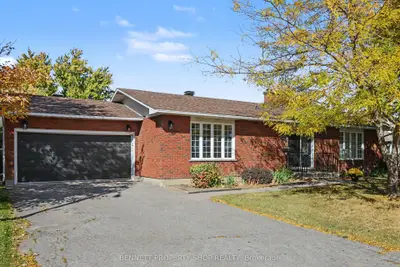 1486 Ridgebrook Drive, Cyrville - Carson Grove - Pineview, On K1b 4h1