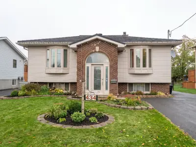 434 Hilbert Avenue, Cornwall, On K6k 1h5