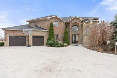 115 Road 4 Road E, Kingsville, On N9y 2e5