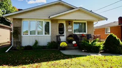7030 Whitman Avenue, Niagara Falls, On L2g 5b6