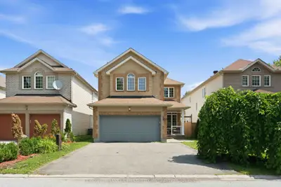 150 Strathcarron Crescent, Kanata, On K2k 0c8