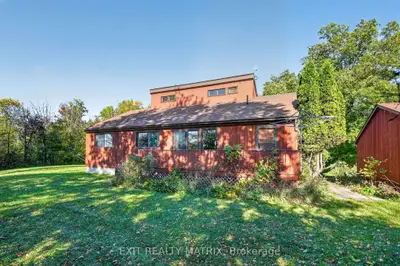 279 Felton Crescent, Russell, On K4r 1e5