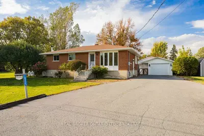 18235 Rene Street, South Glengarry, On K0c 2j0