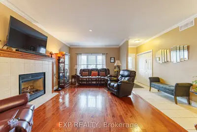 1496 QUEENSDALE Avenue, Blossom Park - Airport and Area, ON K1T 4G3