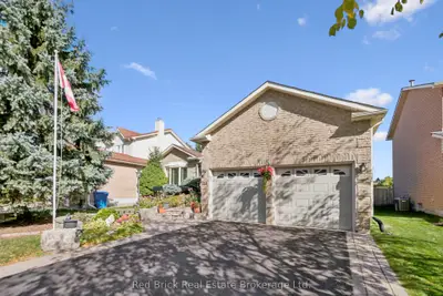 744 Woodhill Drive, Centre Wellington, On N1m 3n2
