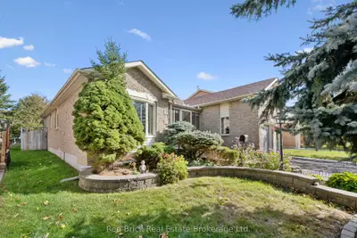 744 Woodhill Drive, Centre Wellington, On N1m 3n2