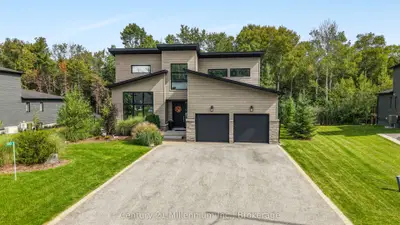 103 Tekiah Road, Blue Mountains, On N0h 1j0