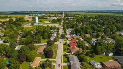 6217 Townsend Line, Lambton Shores, On N0n 1j0