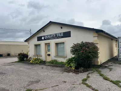 277 Lansdowne Street E, Peterborough, On K9l 2a3