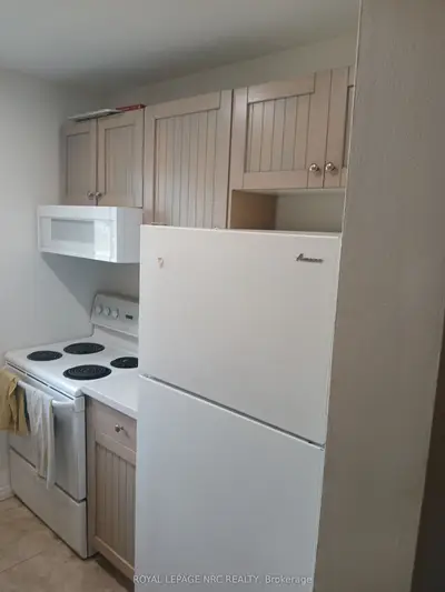 302 Vine Street 31, St. Catharines, On L2m 7m6