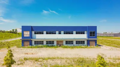 2479 Bonder Road, London South, On N6m 0e7