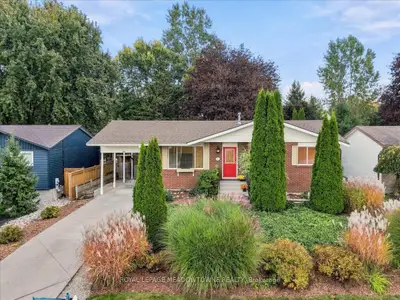 137 Orchard Drive, Blue Mountains, On N0h 2p0