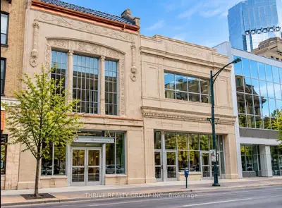 204-206 Dundas Street, London East, On N6a 1g7