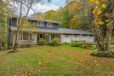 26 Helen Street, Huntsville, On P1h 1h5