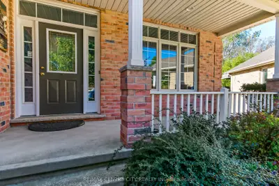 22 Harrington Crescent, St. Thomas, On N5r 6j1