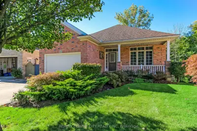 22 Harrington Crescent, St. Thomas, On N5r 6j1