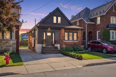 77 Houghton Avenue S, Hamilton, On L8k 2m9