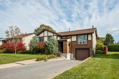 956 Kenshaw Street, Kingston, On K7p 1m1