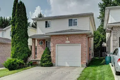 271 Resurrection Drive, Kitchener, On N2n 3h4