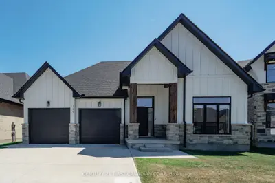 126 Aspen Circle, Thames Centre, On N0m 2p0