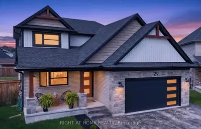 29 Harlequin Court, St. Thomas, On N5r 0l5