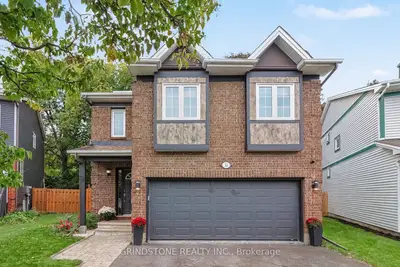 32 ROSEGARDEN Crescent, Hunt Club - South Keys and Area, ON K1T 3A8