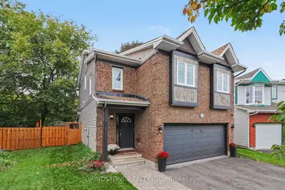 32 ROSEGARDEN Crescent, Hunt Club - South Keys and Area, ON K1T 3A8