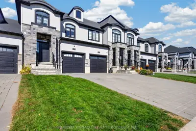 239 WINLOW Way, Middlesex Centre, ON N0L 1R0