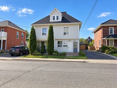 207 Stewart Street, Peterborough, On K9j 3m6