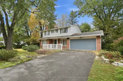 1837 Ferncroft Crescent, Alta Vista And Area, On K1h 7b4