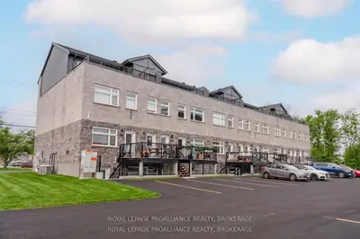 809 Development Drive 105, Kingston, On K7m 0j4