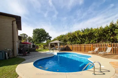 229 Colonel Douglas Crescent, Brockville, On K6v 6w1