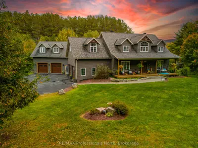 427 Skyhills Road, Huntsville, On P1h 2n5