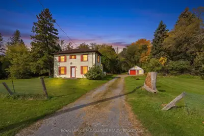 5941 County Road 2, Loyalist, On K0h 2h0