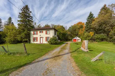 5941 County Road 2, Loyalist, On K0h 2h0