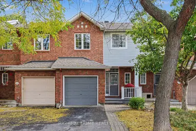 21 Kettleby Street, Kanata, On K2k 3c4