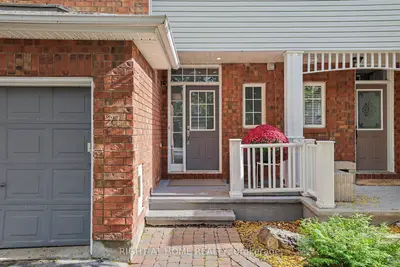 21 Kettleby Street, Kanata, On K2k 3c4